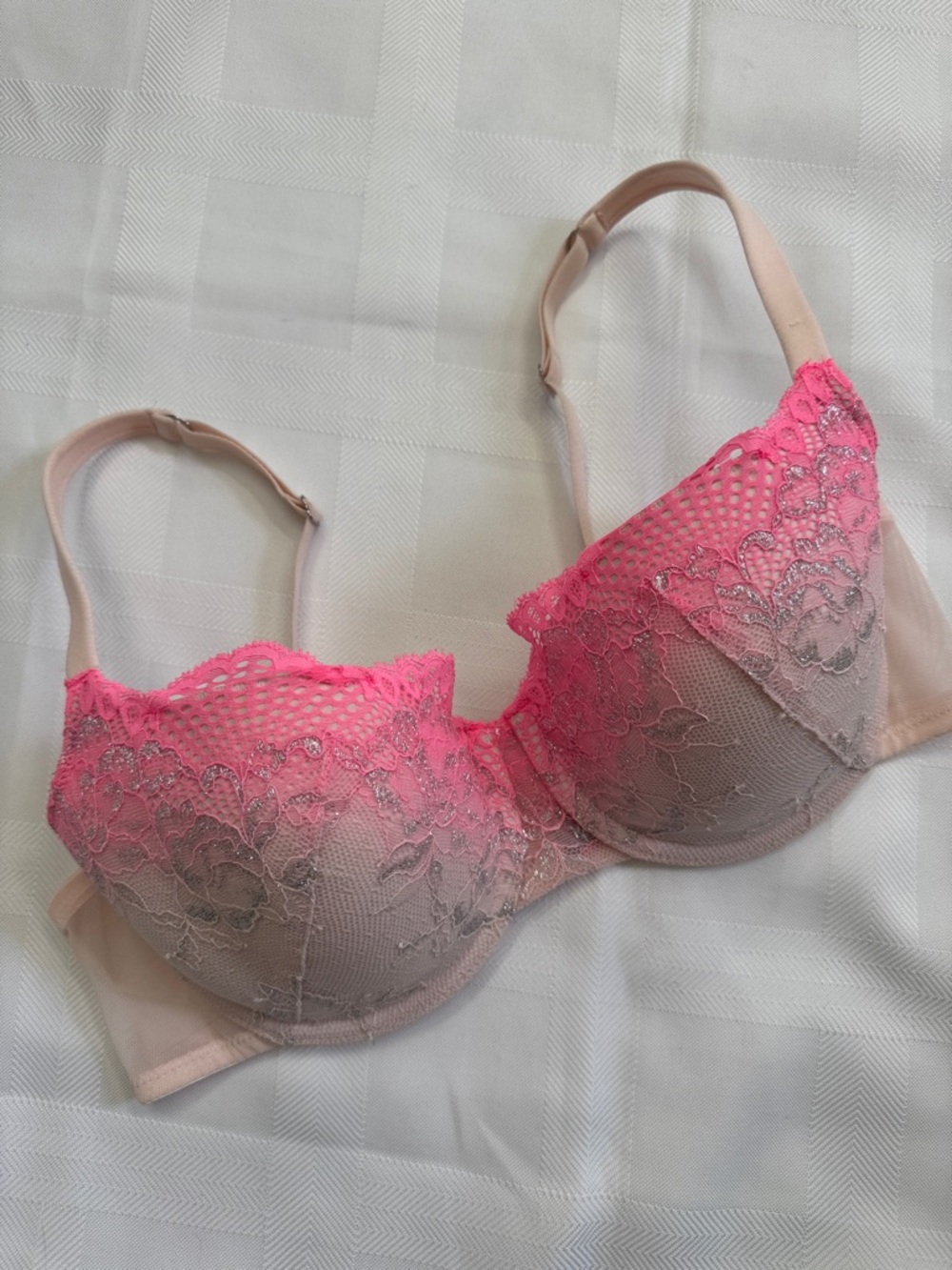La SENZA So Free Pink Ombre Lace Underwire Bra with Nude Base